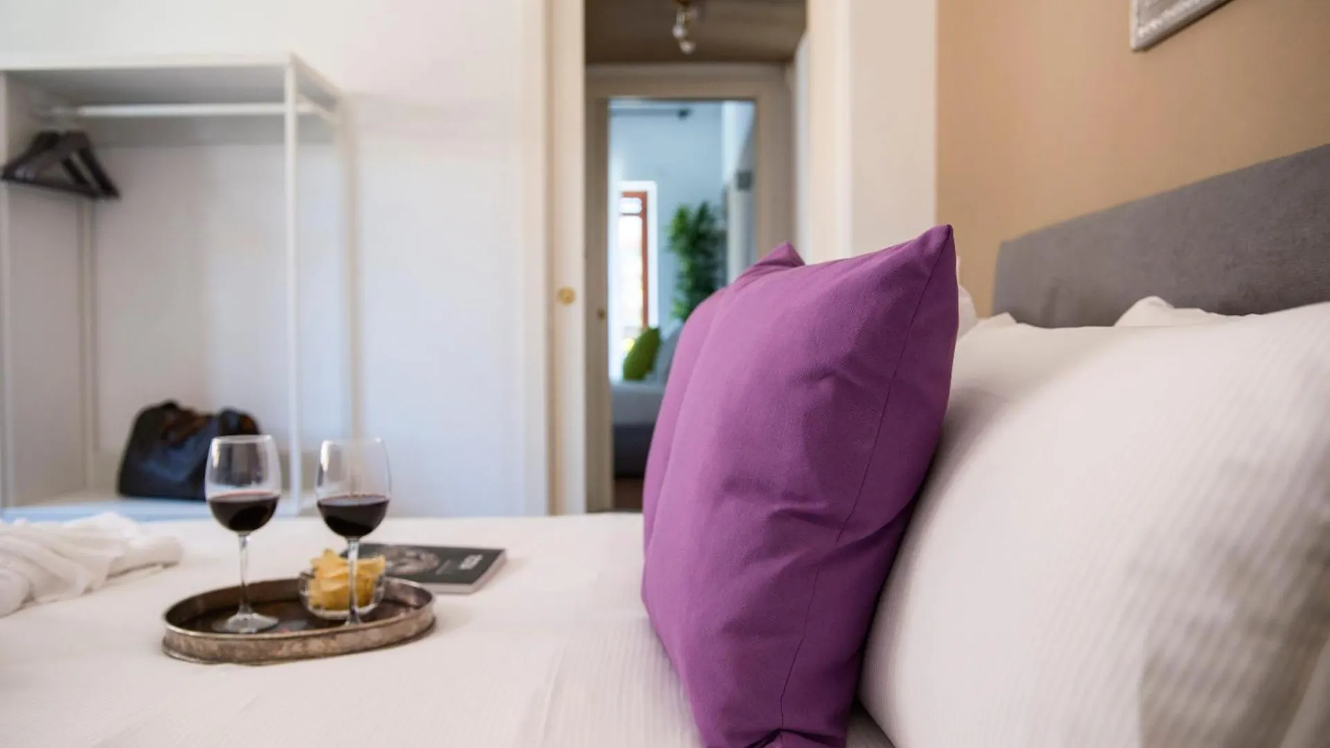 New Special Vrbs Roma Apartament 0*, Rome Italy