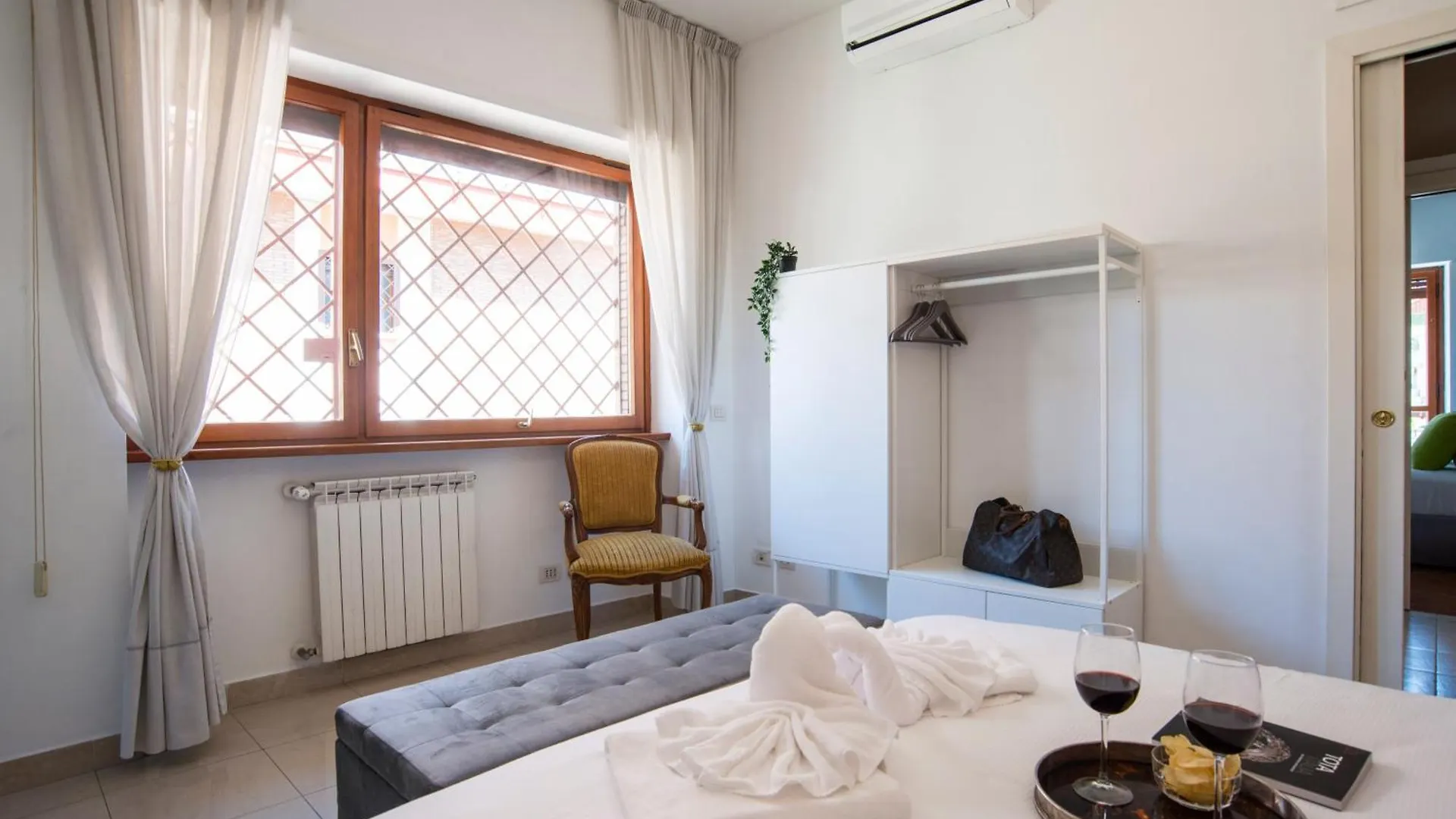 Apartment New Special Vrbs Roma Apartament